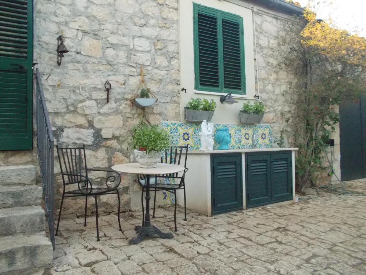 Отель Oasi Di Campagna Модика Экстерьер фото